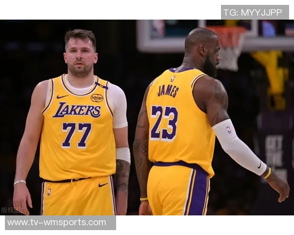 美记分析詹姆斯与东契奇重叠功能浓眉小里搭档更为合适